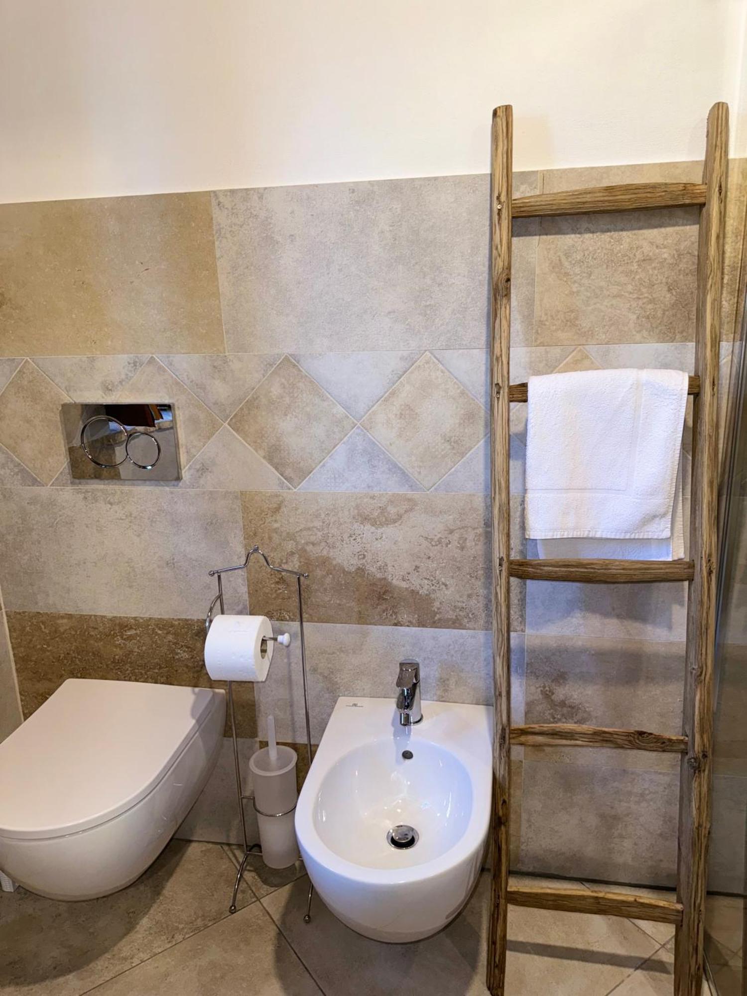 Agello Villa Aquila מראה חיצוני תמונה