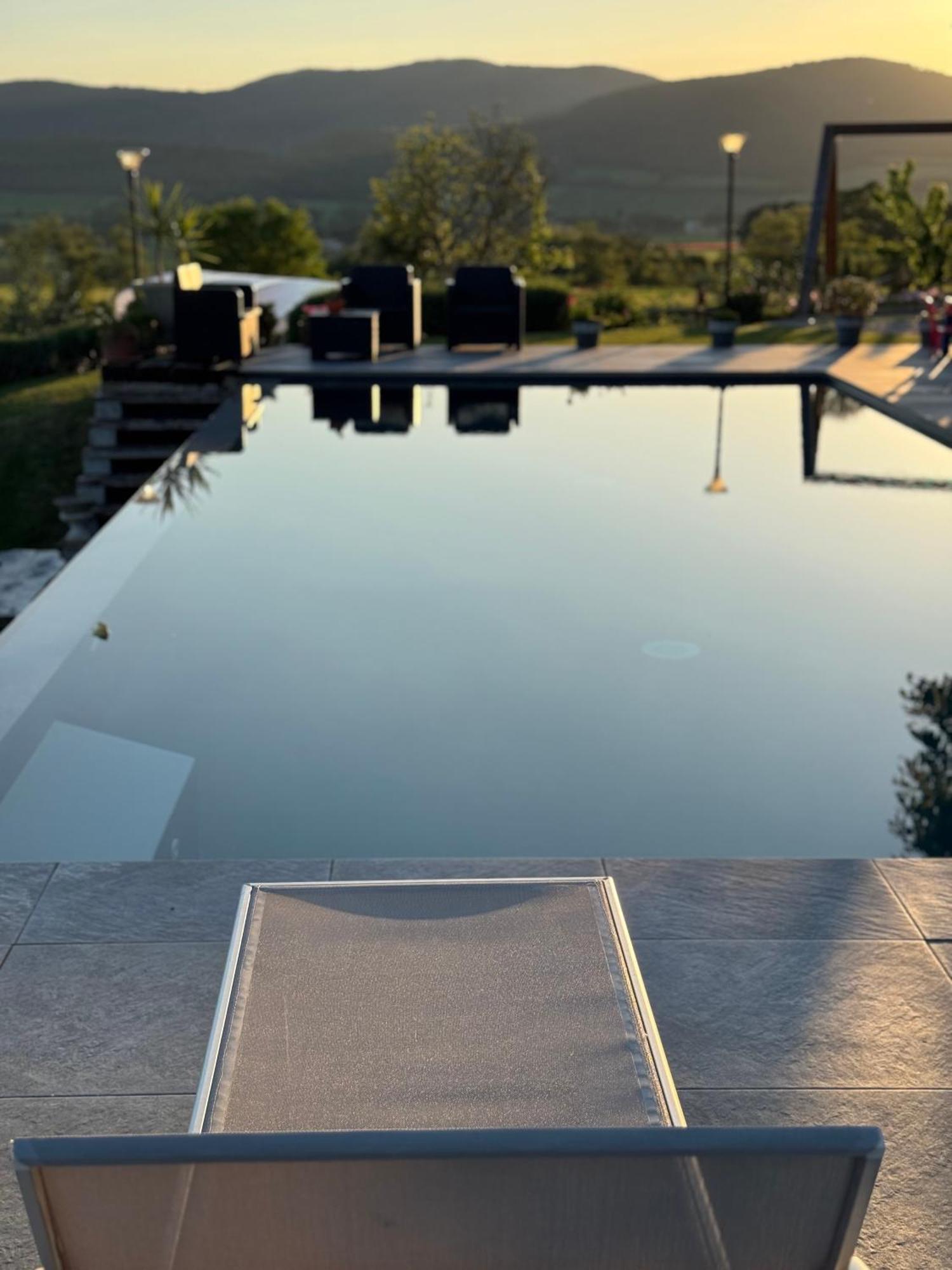 Agello Villa Aquila מראה חיצוני תמונה