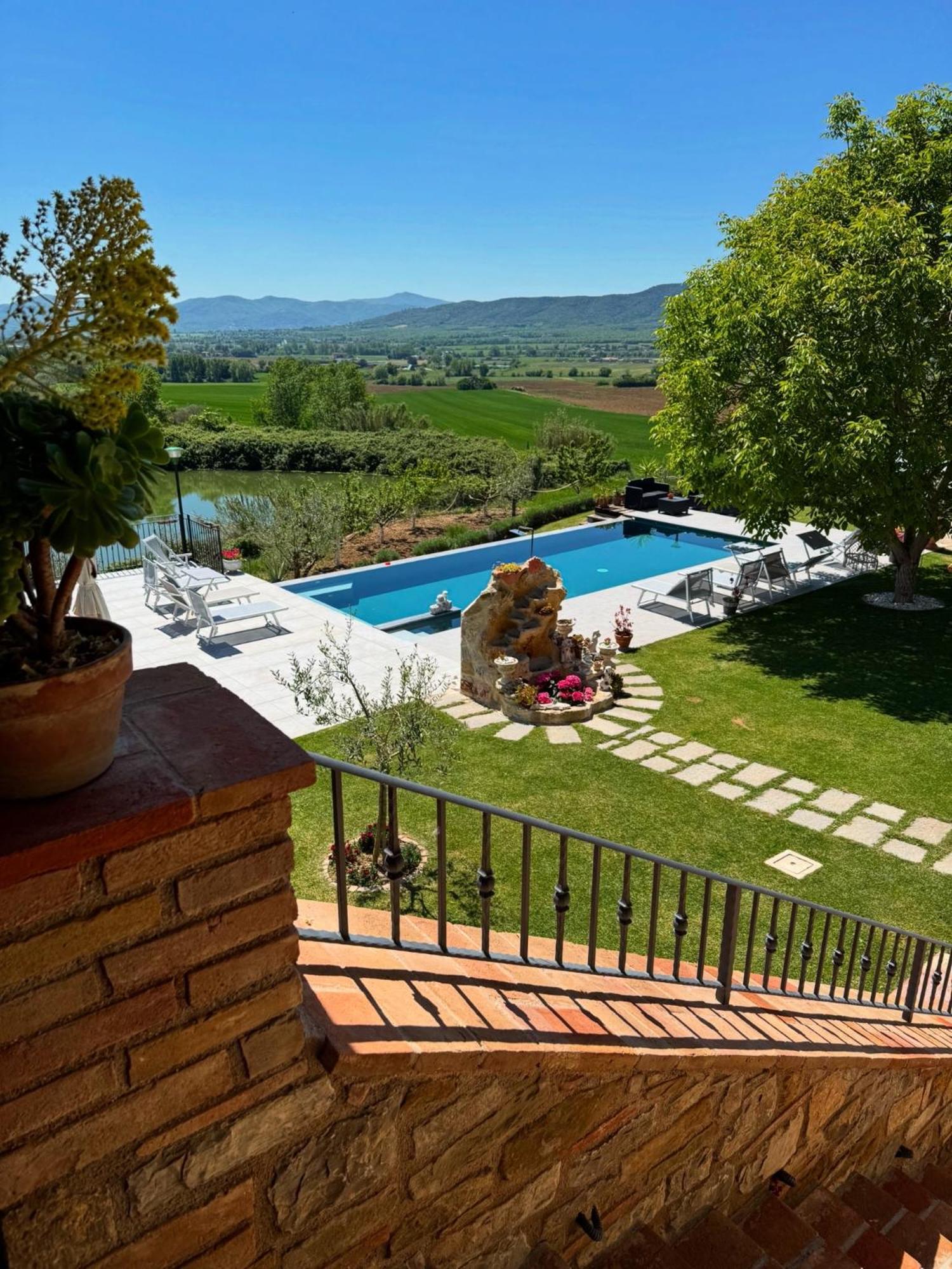 Agello Villa Aquila מראה חיצוני תמונה